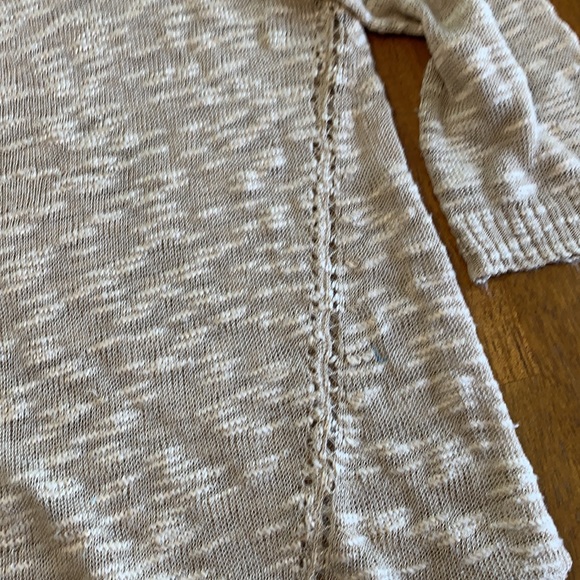 Kensie light weight sweater - Picture 3 of 5